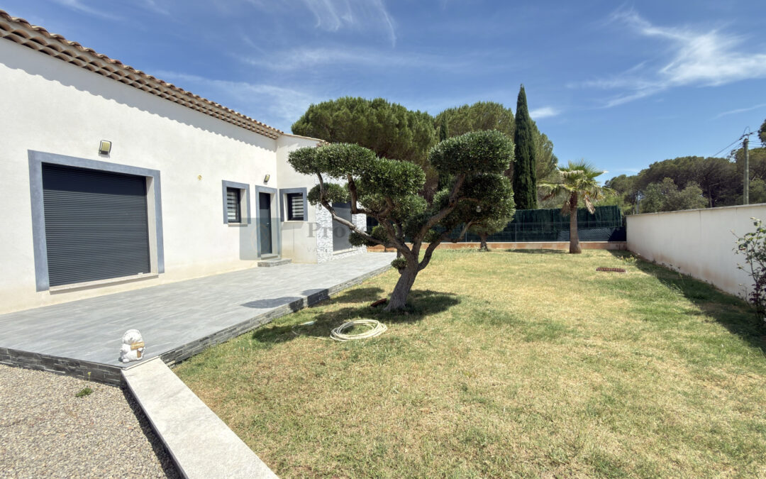 Villa 2019 à Vidauban   Maison 140 m2 avec fort potentiel pour 4 chambres, terrain 938 m2 piscinable.